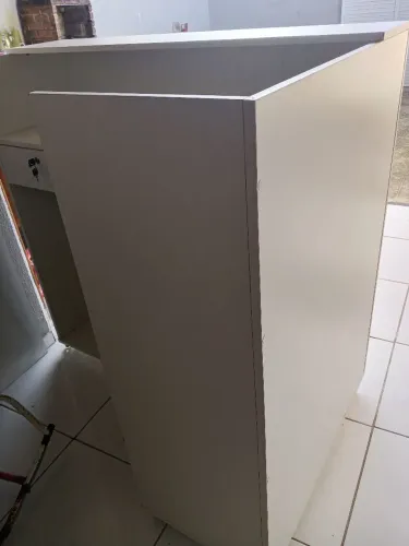 Vendo balcão mandei fazer ficou grande de mais aceito cartão