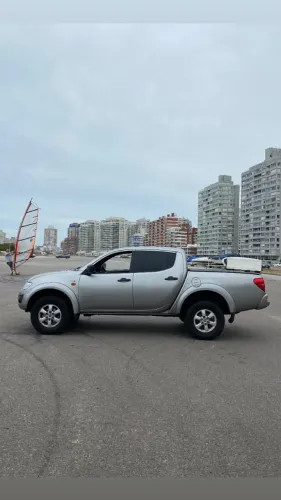 Mitsubishi L200 Triton HLS 2.4 Flex 16V CD Mec. 2015