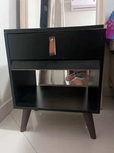 mesa de cabeceira