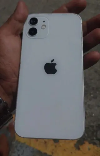 iPhone 12 