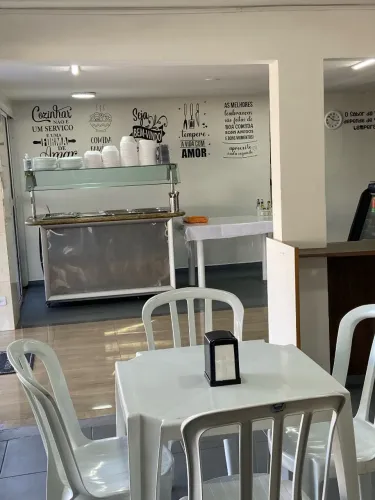 VENDO RESTAURANTE ( excelente localização)