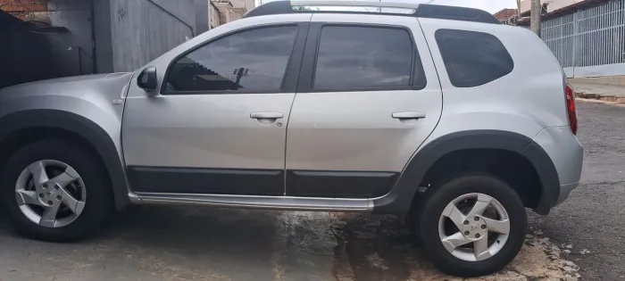 Renault Duster Dynamique 2.0 Hi-flex 16V Aut. 2015