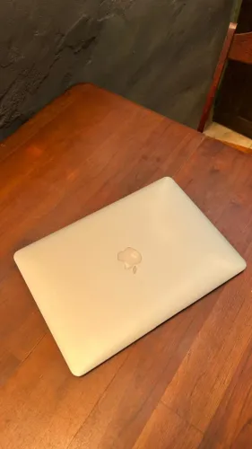 MacBook Air 13? 2017 | Intel Core i5 | 8 GB RAM