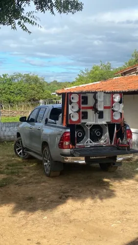 PAREDINHA BBB " BOM,BONITA E BARATA"