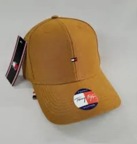 boné clássico da Tommy Hilfiger, na cor marrom