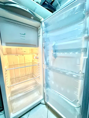 Geladeira Consul Facilite 300L Frost Free (Modelo CRB36) - Perfeito Funcionamento