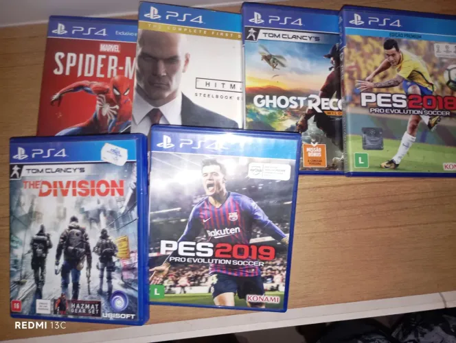 Lote 6 jogos PS4 , vendo separado preço a negociar