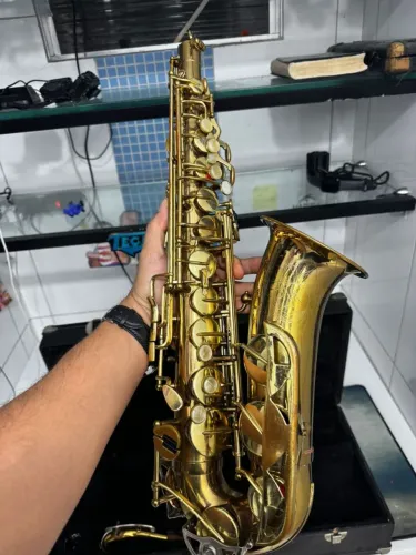 Sax Alto Conn Americano