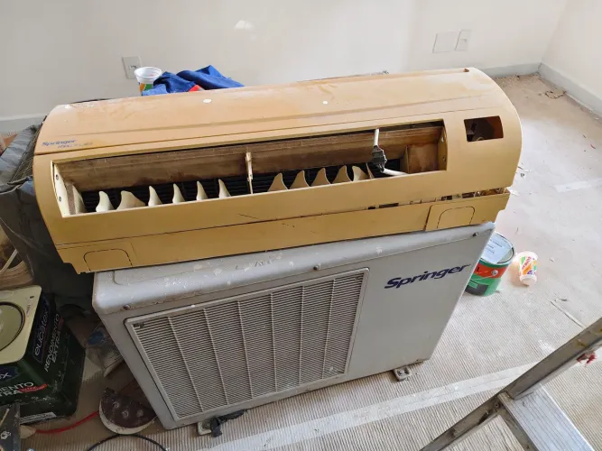 Ar Condicionado Split Springer Maxiflex 18.000 BTUs - Retirada de Obra