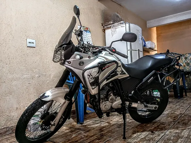 Tenere 250 blueflex 2014 leilão troco acima de 500 cilindradas