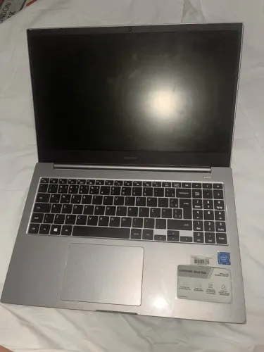 Vendo notebook book e20 com 12 gb ram