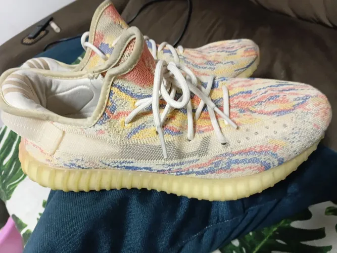 Tenis Yezze Boost 350 V2 