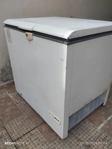 Freezer Consul 309 Lit dupla ação freezer e refrigerador