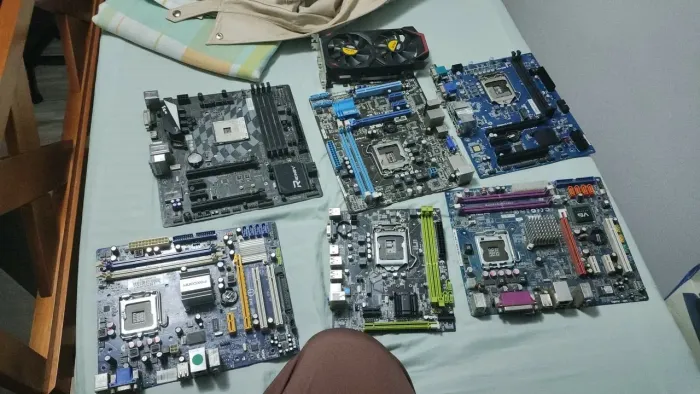 Placa mães e placa de vídeo