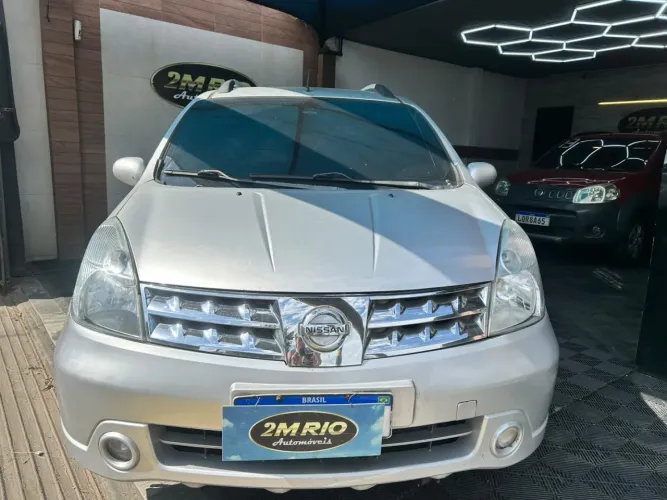 Nissan Grand Livina 1.8 S 16V 2011/2012 2013