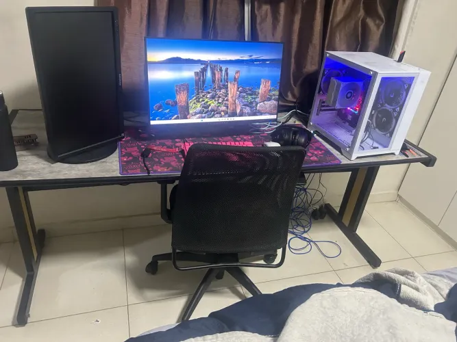 Cadeira + mesa de Escritório