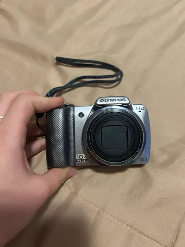 Olympus SZ10 14MP