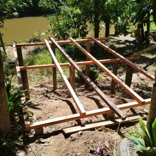 Chalés para pousada, pontes suspensas, decks...