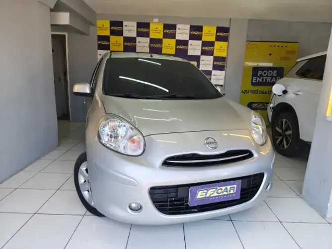 Nissan March S 1.0 16V Flex Fuel 5P 2013