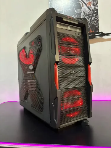 PC GAMER INTEL I7 - RX 470
