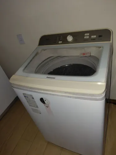 Máquina de lavar roupas Panasonic