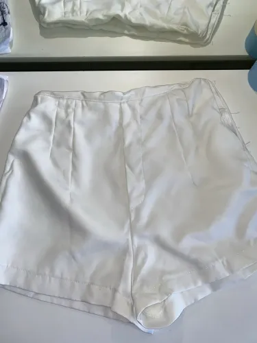 Short branco 