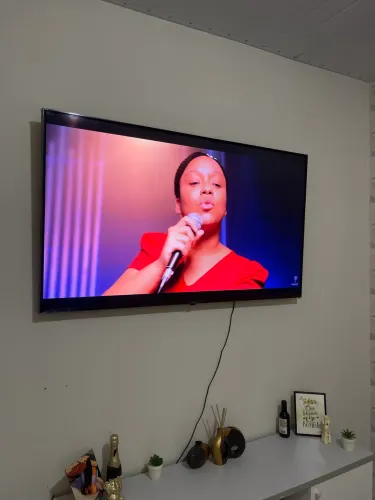Vendo TV LG 52 smart no plástico