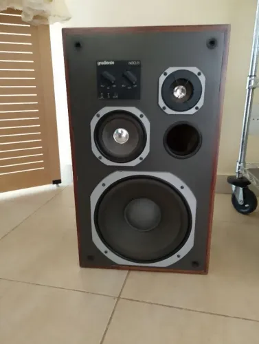 Conjunto 2 caixas de Som Vintage - Gradiente 