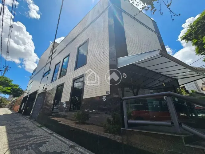 Perfeito Edificio comercial comercial no Aluguel Santo Agostino