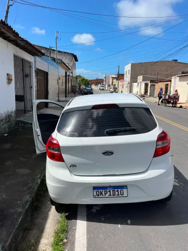 Ford KA 1.0 Se/se Plus Tivct Flex 5P 2015