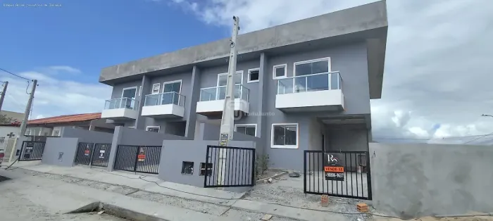 Sobrado para Venda em Palhoça, Pachecos, 2 dormitórios, 2 suítes, 3 banheiros, 1 vaga