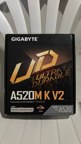 Placa-mãe Gigabyte A520M K V2 AM4 DDR4