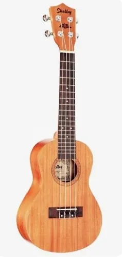 Ukulele Shelby com capa