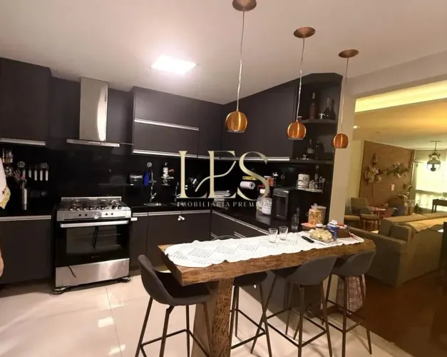 Apartamento á venda 4 Quartos na Ilha do Boi - Vitória ES