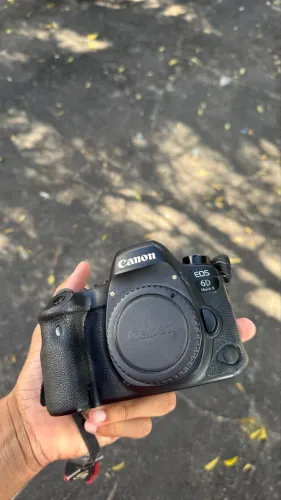 Camera canon 6d mark 2