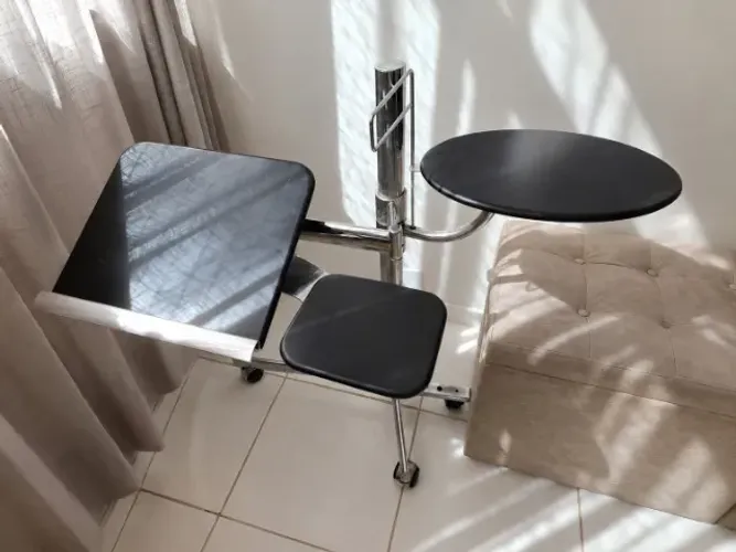 Mesa ergonômica regulável para notebook