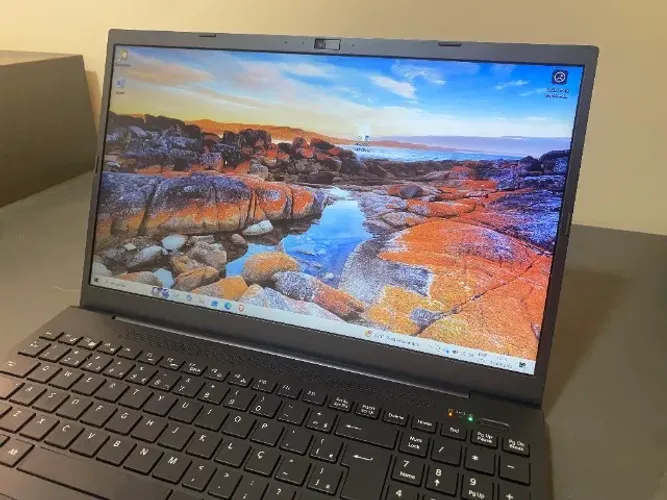 Notebook VAIO FE 15 Ryzen 5 5500U 8gb RAM 256gb SSD - Excelente estado