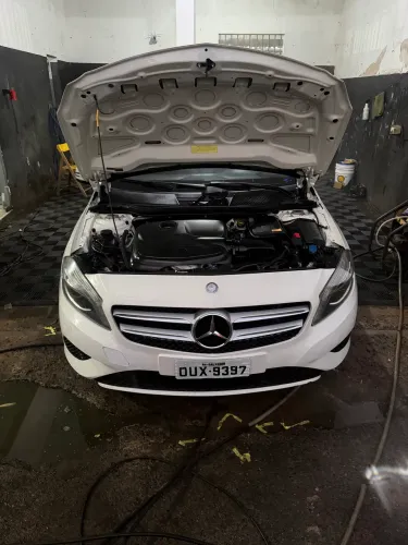 Mercedes-Benz Classe A 200 1.6 TB 16V Urban 156cv Aut. 2014