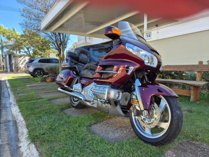 Honda Gold Wing 2008 apenas 53 mil km
