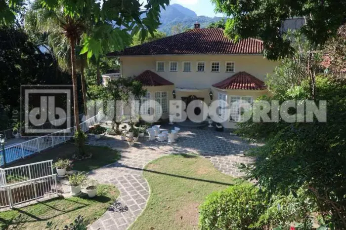 Casa em Condomínio Jardim do itanhaga 4 quartos (3 suítes)