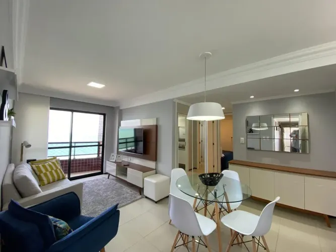 Lindo Apartamento 2 Quartos Mobiliado Vista Mar Andar Alto.