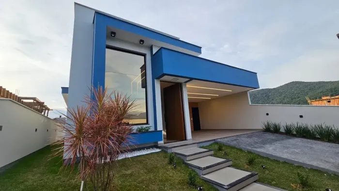 Casa nova financiavel em Santo Amaro da Imperatriz!