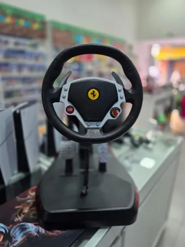 Volante TrusthMaster Ferrari Seminovo Funcionando Zero