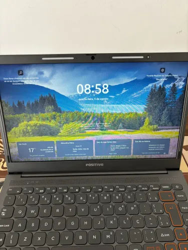 Notebook Positivo Vision C14 - Excelente estado
