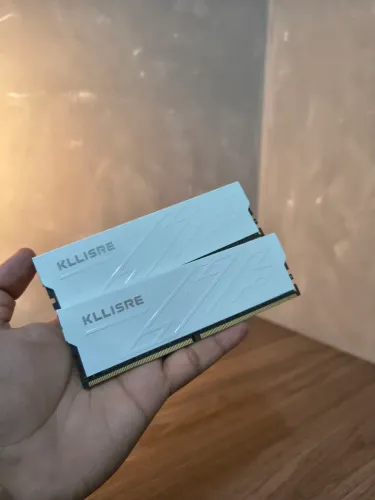 Memória RAM Kllisre 16GB (2x8GB) 2666MHz DDR4 Branca | Aceito Cartão | OLX Pay