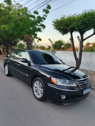 Hyundai Azera GLS 3.3 V6 24V 4P Aut. 2011