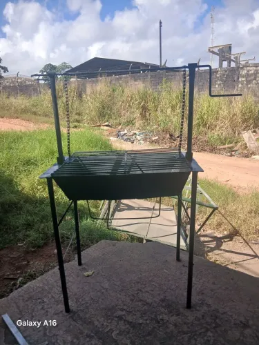 Churrasqueiras quadradas