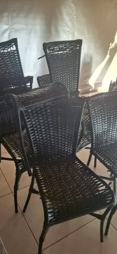 Vendo 8 cadeiras de junco sintetico p mesa de cozinha ...varanda..