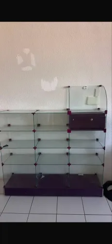 Balcão vitrine de vidro