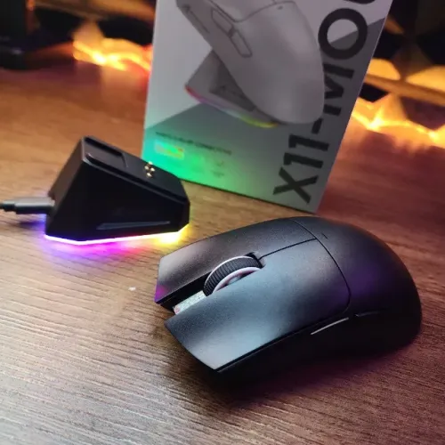 Mouse Gamer Attack Shark X11 Sem Fio 22000 DPI Bluetooth 2.4G com Base de Carregamento